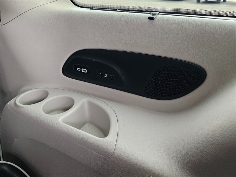 2022 Chrysler Pacifica Limited - Photo 45 - De Pere, WI 54115