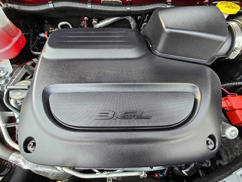 2022 Chrysler Pacifica Limited - Photo 46 - De Pere, WI 54115