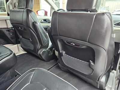2022 Chrysler Pacifica Limited - Photo 36 - De Pere, WI 54115