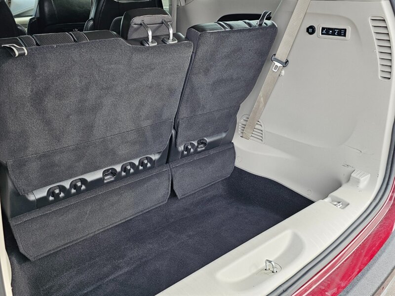 2022 Chrysler Pacifica Limited - Photo 41 - De Pere, WI 54115