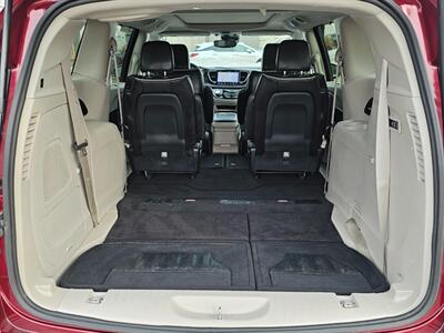 2022 Chrysler Pacifica Limited - Photo 18 - De Pere, WI 54115