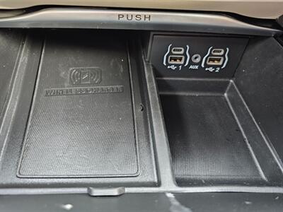 2022 Chrysler Pacifica Limited - Photo 33 - De Pere, WI 54115