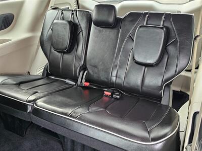 2022 Chrysler Pacifica Limited - Photo 16 - De Pere, WI 54115