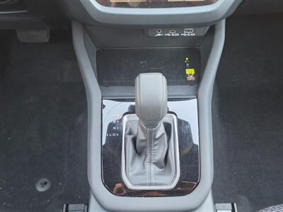 2025 Subaru Forester Premium - Photo 10 - De Pere, WI 54115