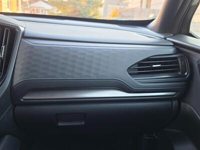2025 Subaru Forester Premium - Photo 30 - De Pere, WI 54115