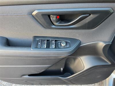 2025 Subaru Forester Premium - Photo 19 - De Pere, WI 54115