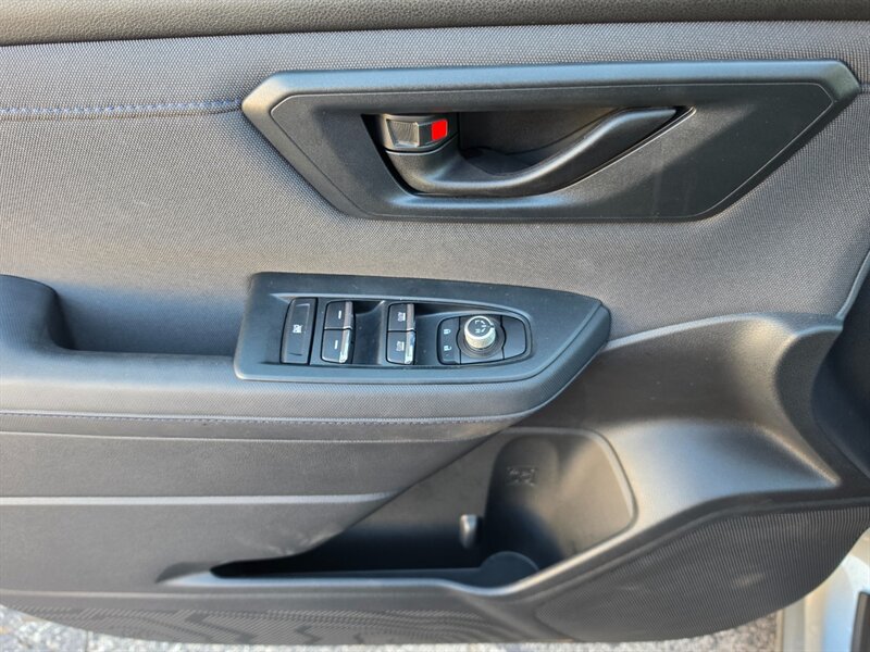 2025 Subaru Forester Premium - Photo 19 - De Pere, WI 54115