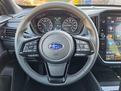 2025 Subaru Forester Premium - Photo 6 - De Pere, WI 54115