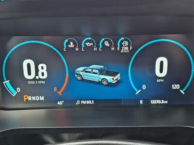 2022 Ford F-150 Lariat   - Photo 8 - De Pere, WI 54115