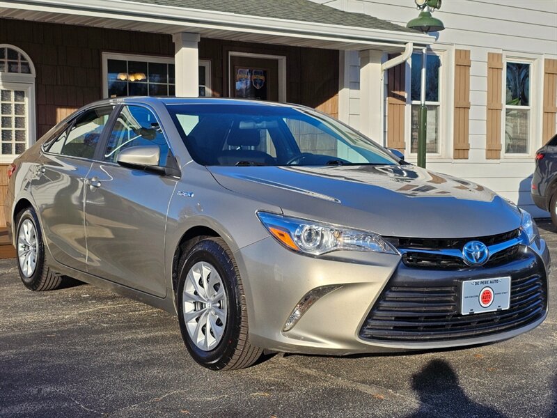 2016 Toyota Camry Hybrid LE - Photo 22 - De Pere, WI 54115