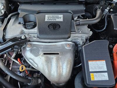 2016 Toyota Camry Hybrid LE - Photo 38 - De Pere, WI 54115