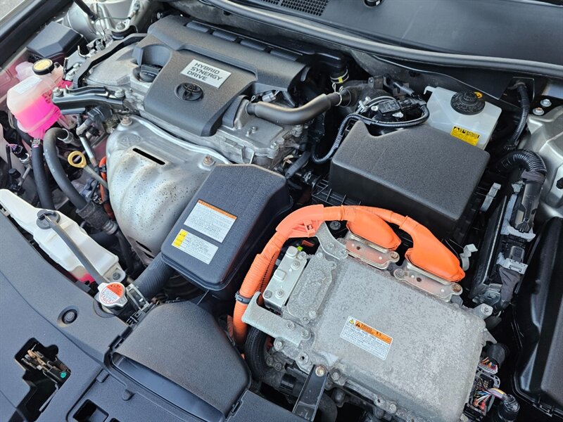2016 Toyota Camry Hybrid LE - Photo 39 - De Pere, WI 54115