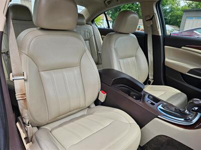 2015 Buick Regal Turbo/e-Assist Premium I   - Photo 13 - De Pere, WI 54115