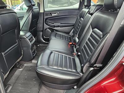 2023 Ford Edge SEL   - Photo 13 - De Pere, WI 54115