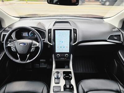 2023 Ford Edge SEL   - Photo 4 - De Pere, WI 54115
