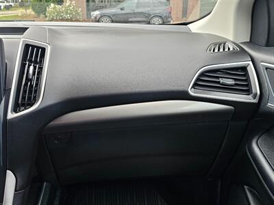 2023 Ford Edge SEL   - Photo 32 - De Pere, WI 54115