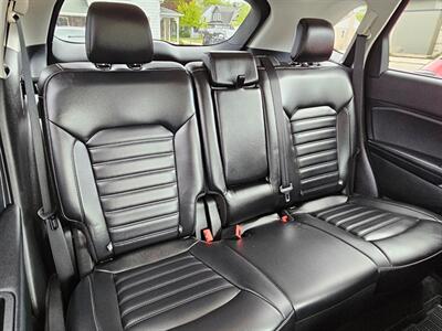 2023 Ford Edge SEL   - Photo 16 - De Pere, WI 54115