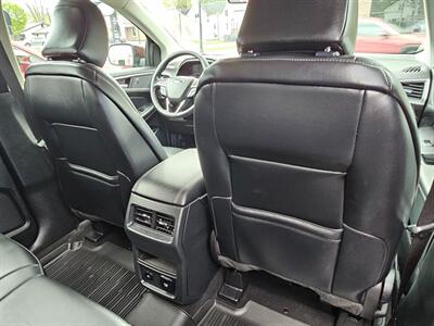 2023 Ford Edge SEL   - Photo 14 - De Pere, WI 54115