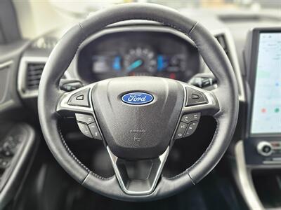 2023 Ford Edge SEL   - Photo 8 - De Pere, WI 54115