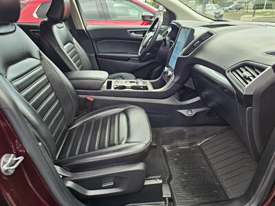 2023 Ford Edge SEL   - Photo 11 - De Pere, WI 54115