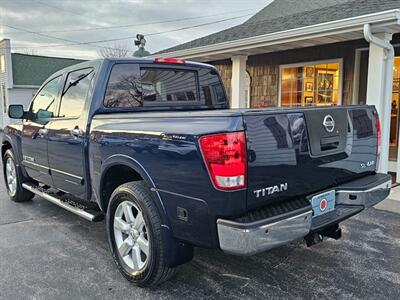 2011 Nissan Titan SL   - Photo 21 - De Pere, WI 54115