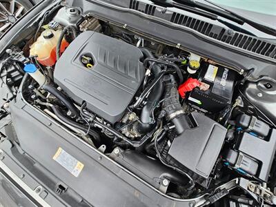 2015 Ford Fusion SE   - Photo 36 - De Pere, WI 54115