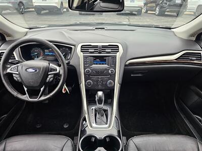 2015 Ford Fusion SE   - Photo 5 - De Pere, WI 54115