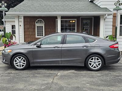 2015 Ford Fusion SE   - Photo 25 - De Pere, WI 54115