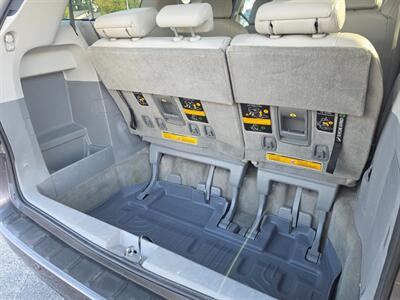 2014 Toyota Sienna XLE 7-Passenger - Photo 40 - De Pere, WI 54115