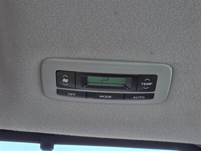 2014 Toyota Sienna XLE 7-Passenger - Photo 39 - De Pere, WI 54115
