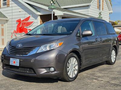 2014 Toyota Sienna XLE 7-Passenger Sedan