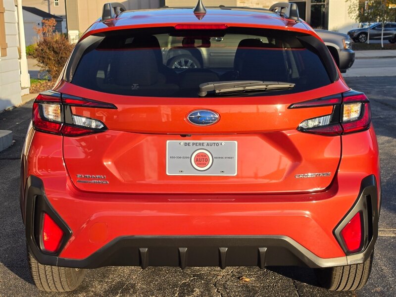 2025 Subaru Crosstrek Premium - Photo 24 - De Pere, WI 54115