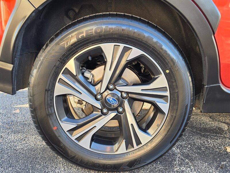 2025 Subaru Crosstrek Premium - Photo 38 - De Pere, WI 54115