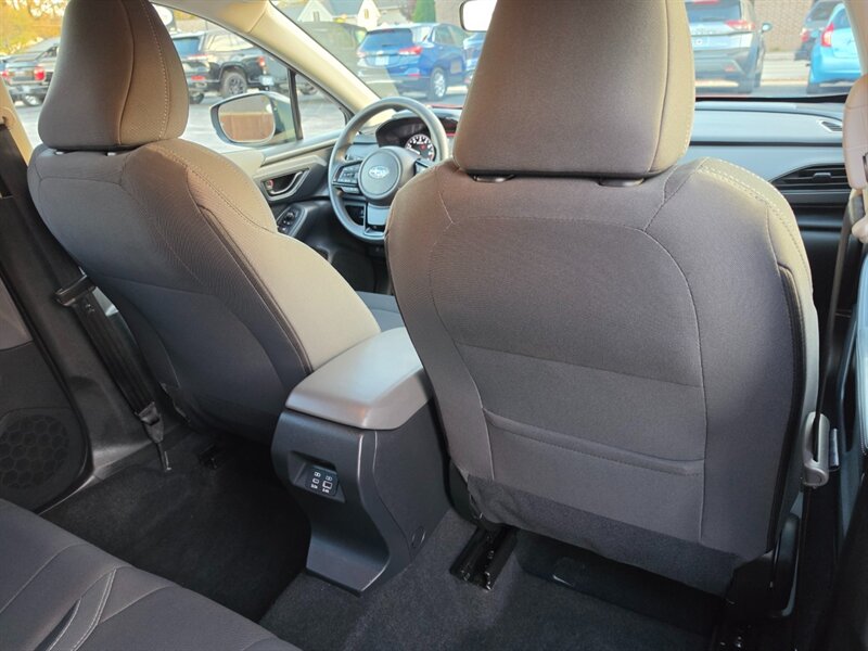 2025 Subaru Crosstrek Premium - Photo 13 - De Pere, WI 54115