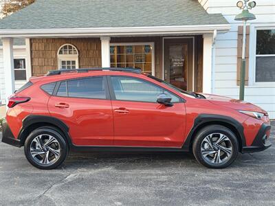 2025 Subaru Crosstrek Premium - Photo 2 - De Pere, WI 54115