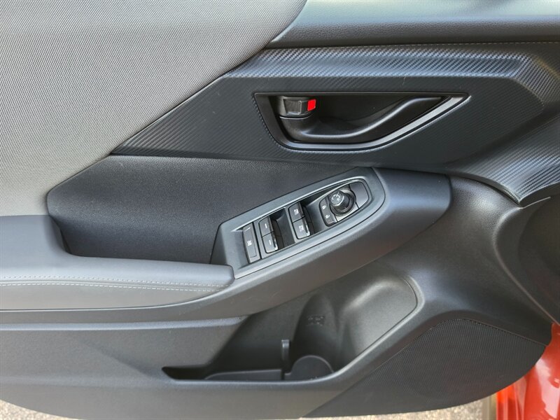 2025 Subaru Crosstrek Premium - Photo 19 - De Pere, WI 54115