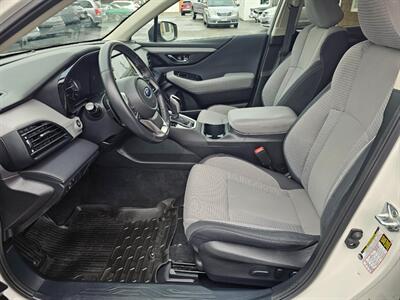 2022 Subaru Outback Premium   - Photo 4 - De Pere, WI 54115