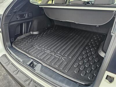2022 Subaru Outback Premium   - Photo 33 - De Pere, WI 54115