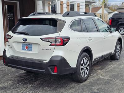2022 Subaru Outback Premium   - Photo 23 - De Pere, WI 54115