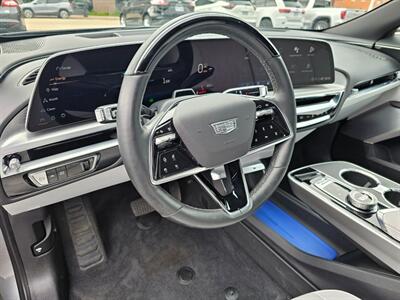 2024 Cadillac LYRIQ Luxury 2   - Photo 27 - De Pere, WI 54115
