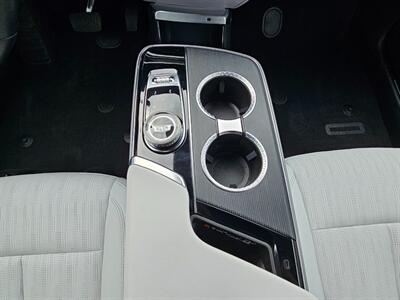 2024 Cadillac LYRIQ Luxury 2   - Photo 11 - De Pere, WI 54115