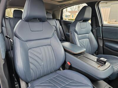 2023 Nissan Ariya PLATINUM+ e-4ORCE   - Photo 15 - De Pere, WI 54115