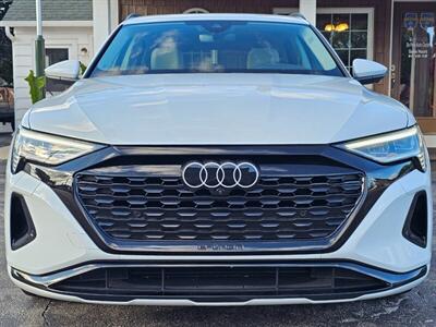 2024 Audi Q8 e-tron Premium Plus quattro   - Photo 22 - De Pere, WI 54115