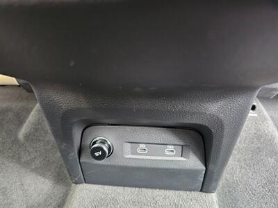 2024 Audi Q8 e-tron Premium Plus quattro   - Photo 35 - De Pere, WI 54115