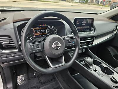 2023 Nissan Rogue SV   - Photo 26 - De Pere, WI 54115