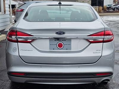 2018 Ford Fusion SE   - Photo 23 - De Pere, WI 54115