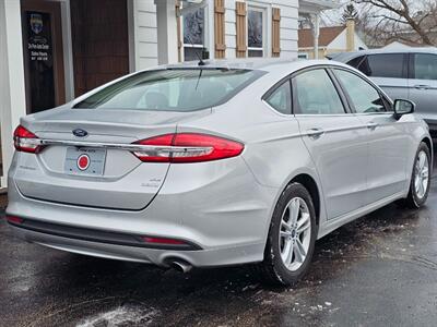 2018 Ford Fusion SE   - Photo 22 - De Pere, WI 54115