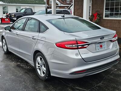 2018 Ford Fusion SE   - Photo 26 - De Pere, WI 54115