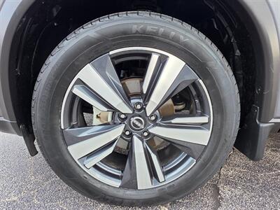 2023 Nissan Rogue SL   - Photo 40 - De Pere, WI 54115