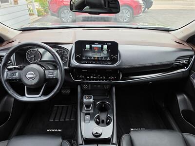 2023 Nissan Rogue SL   - Photo 6 - De Pere, WI 54115